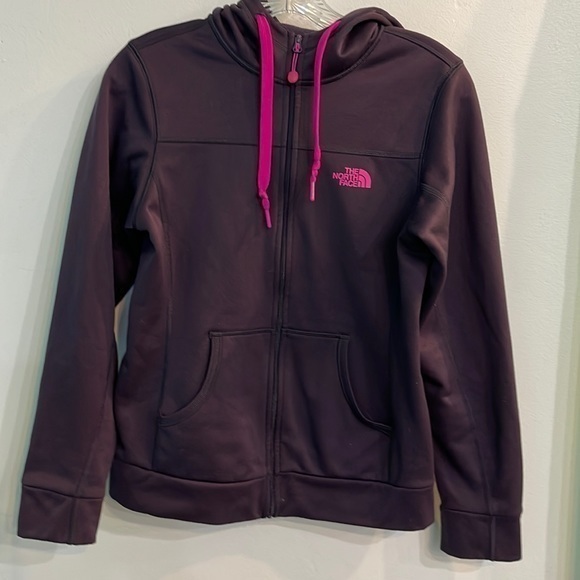 The North Face Tops - The north face women’s hoodie zip up size small